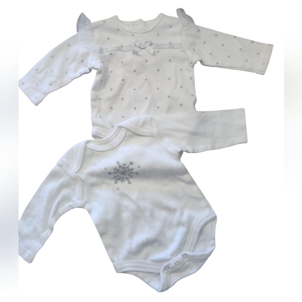 Rene Rofe 0-3 M White Long Sleeve One Piece with Silver Winter Accents